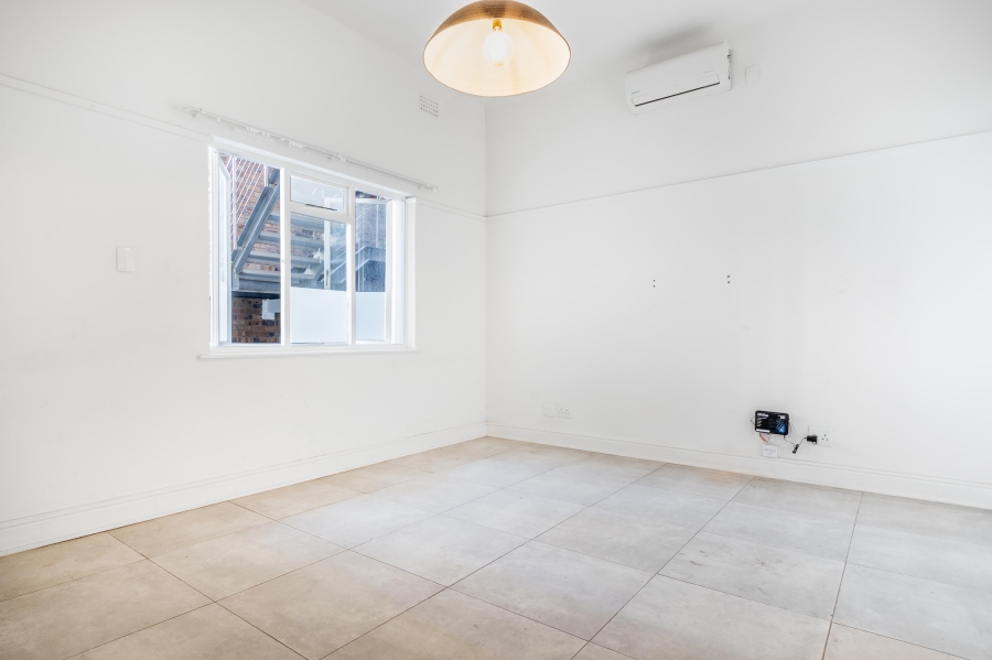 1 Bedroom Property for Sale in Cape Town City Centre Western Cape